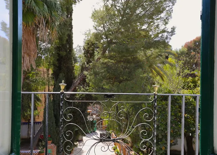 Hacienda Clavero Five Deluxe * Malaga