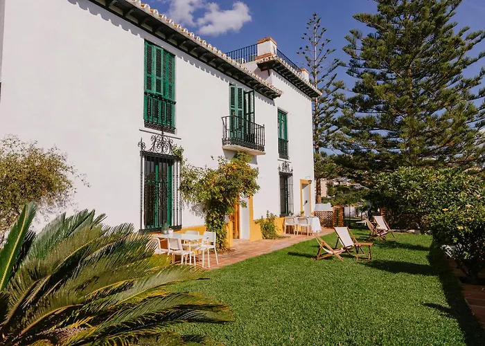 Hacienda Clavero Five Deluxe * Malaga